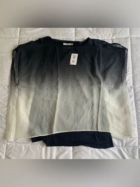 NWTs Ricki’s Shirt Size M